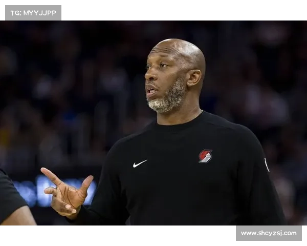 拉梅尔鲍尔的传奇之路 三球背后的故事与篮球梦想